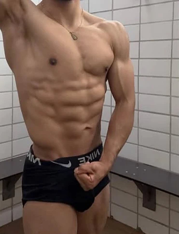 Omar, abdominales